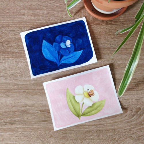dessins réalisés pour un exercice proposé par Mimimoo Illustration, représentant un papillon sur une fleur