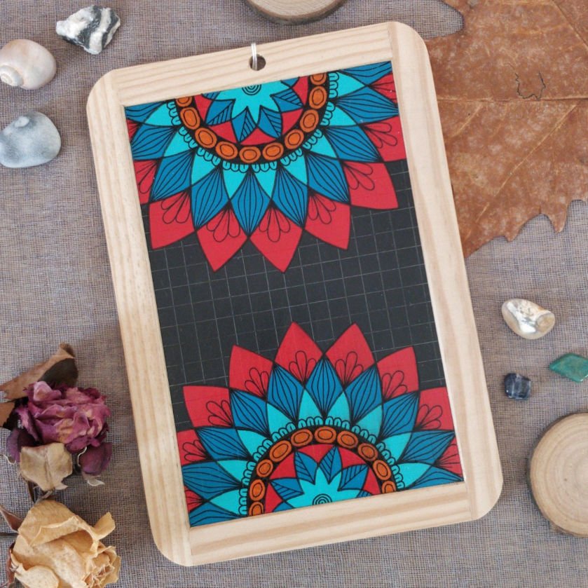 Peinture mandala "Rouge turquoise" - Ardoise d'écolier